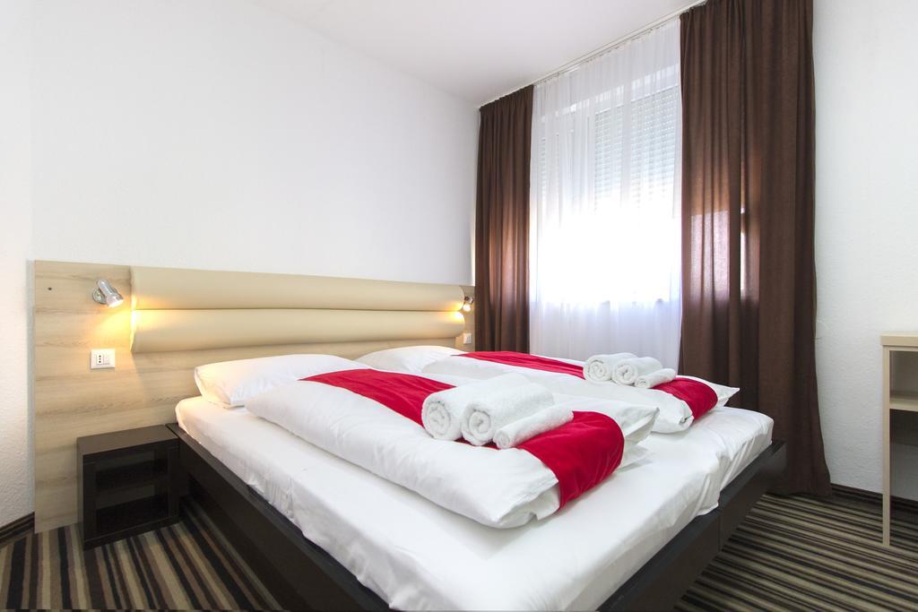 Parkcity Rooms Šibenik Exterior foto